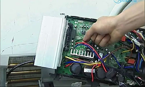 大东美的空调电话是多少